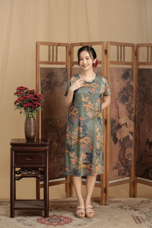 Đầm Trung Niên, Chất liệu lụa satin cao cấp, dáng suông dễ mặc, che khuyết điểm tốt Thiều Hoa DD3L0707