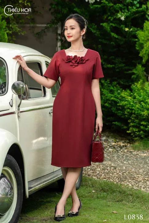 Đầm suông trung niên chất liệu cotton lạnh cao cấp đính hoa sang trọng thương hiệu ThiềuHoa DD3L0838