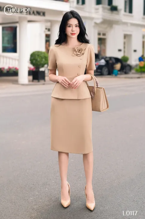 Đầm cho mẹ trung niên, chất liệucotton lạnh, kiểu dáng thanh lịch, sang trọng thương hiệu Thiều Hoa DD4L0117