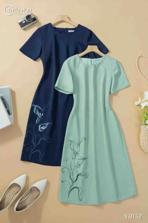 Đầm thiết kế trung niên, chất liệu Cotton Lạnh Hàn thoáng mát mềm mại, thương hiệu Thiều Hoa DD4Y0132