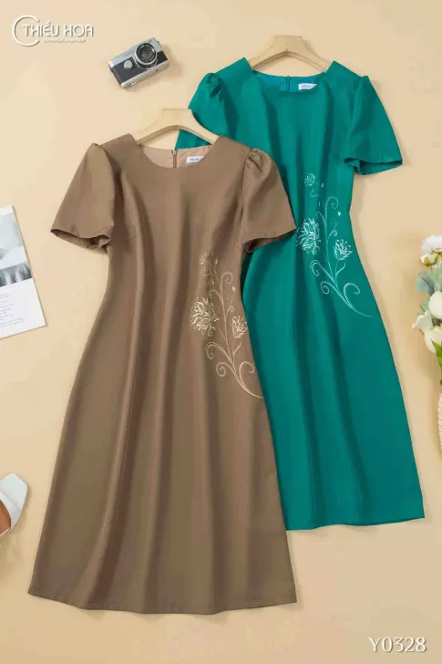 Đầm trung niên thiết kế cao cấp đơn giản chất liệu Cotton Lạnh mặc cực mát Thương hiệu Thiều Hoa DD4Y0328