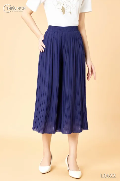 Quần trung niên thiết kế dáng lửng form suông rộng rãi chất liệu Chiffon cao cấp thương hiệu Thiều Hoa QD4L0622