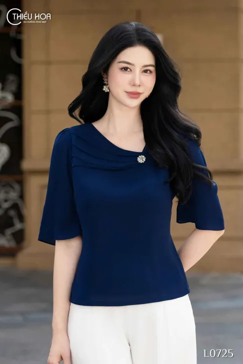 Áo kiểu trung niên thiết kế thanh lịch chất liệu Tằm Ý cao cấp thương hiệu Thiều Hoa AN4L0725