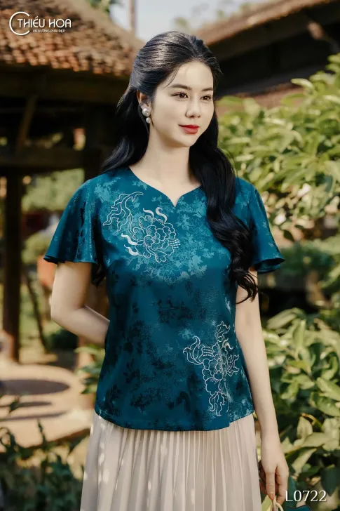 Áo kiểu trung niên thiết kế truyền thống chất liệu Gấm mềm mịn thương hiệu Thiều Hoa AN4L0722