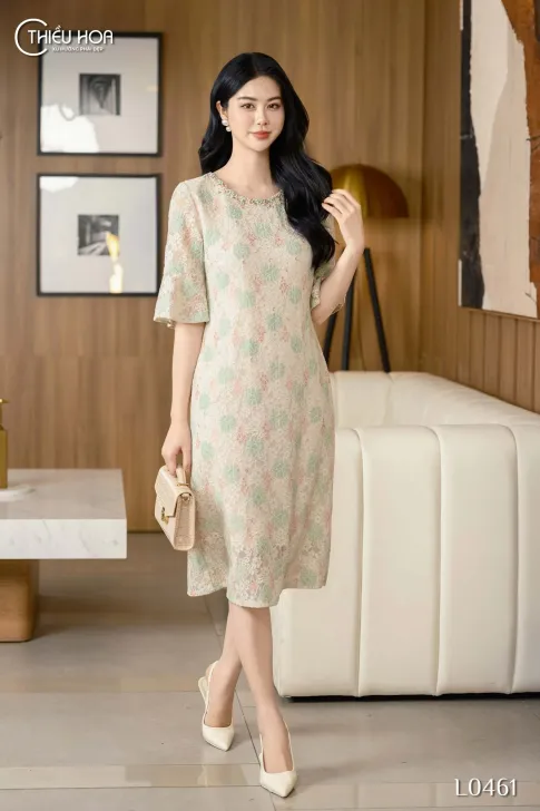 Đầm trung niên thiết kế sang trọng chât liệu Ren ngũ sắc cao cấp thương hiệu Thiều Hoa DD4L0461