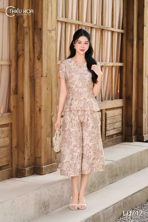 Đồ bộ trung niên thiết kế bắt mắt chất liệu Linen xô thương hiệu Thiều Hoa DB4L0742