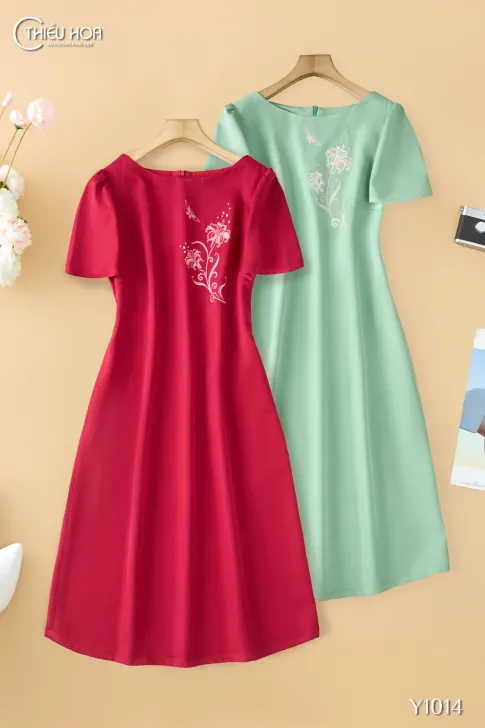Đầm trung niên thiết kế trang nhã chất liệu Cotton Lạnh thoáng mát thương hiệu Thiều Hoa DD4Y1014