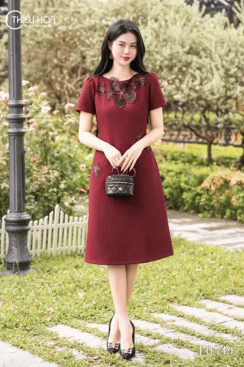 Đầm Suông Trung Niên Vải Tweed Thiết kế Cao Cấp Thương Hiệu Thiều Hoa DD5L0349