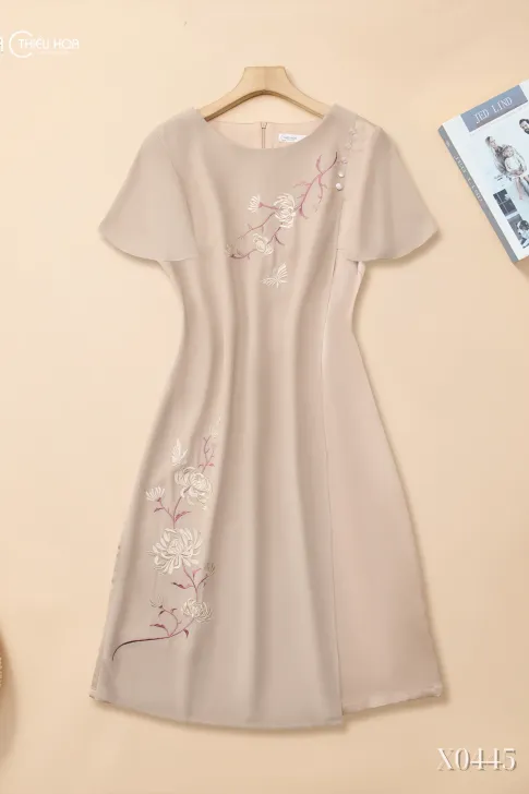 Đầm Trung Niên Chiffon Phối Lụa Thiều Hoa DD5X0445 – Thanh Lịch & Quý Phái