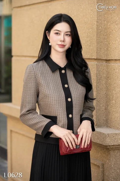 Áo trung niên khoác thiết kế sang trọng tinh xảo chất liệu vải dệt cao cấp thương hiệu Thiều Hoa AK4L0628