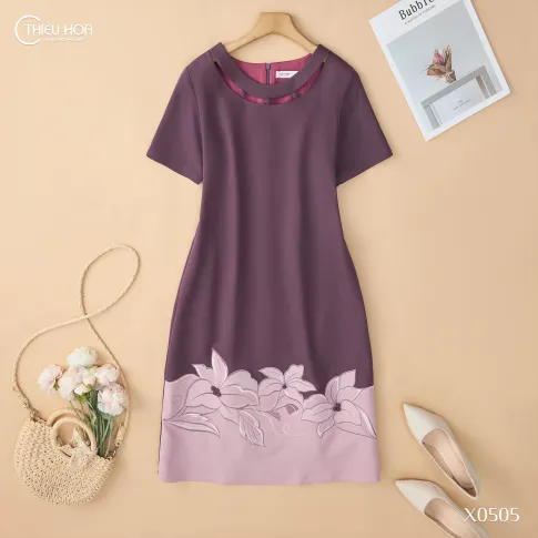 Đầm Trung Niên Crepe Dập Ô Thêu Hoa Trẻ Trung Dạo Phố DD5X0505 – Thiều Hoa