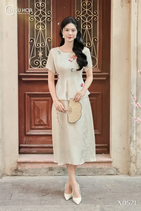 Áo Truyền Thống Gấm Lụa Hoa Thiều Hoa AN5X0521 – Dịu Dàng & Nữ Tính