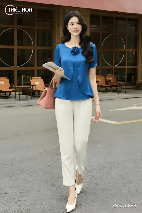 Áo Kiểu Trung Niên Tơ Gân 2 Lớp Đính Hoa Thủ Công AN5X0833