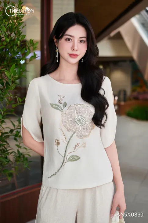 Áo Kiểu Trung Niên Cotton Thô Thêu Hoa Tinh Xảo AN5X0839 - Thiều Hoa