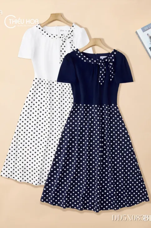 Đầm Trung Niên Dạo Phố Lụa Cao Cấp Họa Tiết Chấm Bi DD5X0838