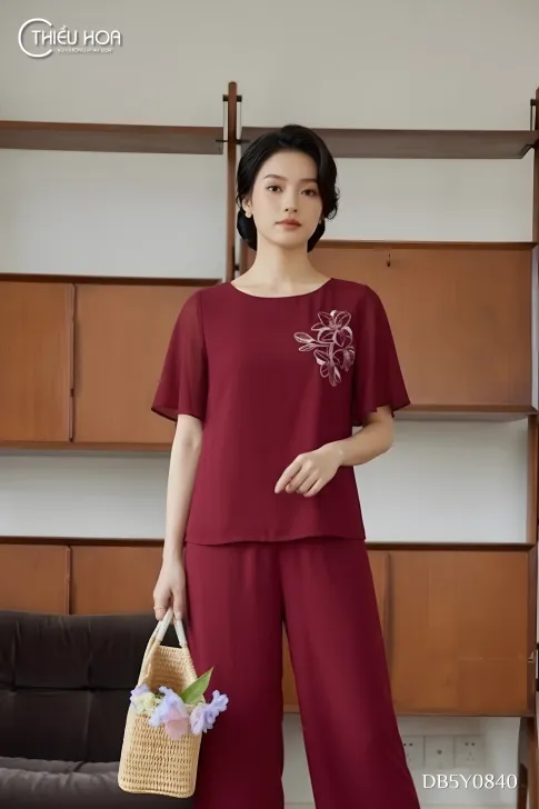 Đồ bộ trung niên chiffon DB5Y0840 - Thiết kế sang trọng, thoáng mát cho quý cô