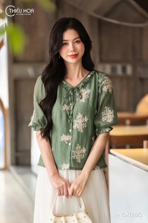 Áo kiểu tơ thêu AN5X0925 thanh nhã nhẹ nhàng