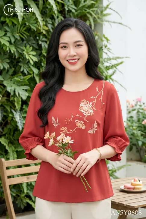 Áo Kiểu Trung Niên Tơ Gân Thanh Nhã Nhẹ Nhàng AN5Y0608 – Thiều Hoa