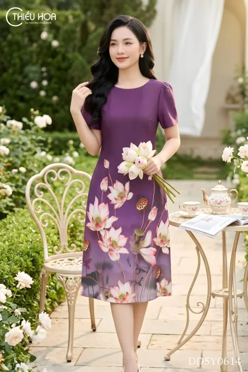 Đầm trung niên dạo phố lụa Mango in hoa cổ điển quý phái DD5Y0614 – Thiều Hoa
