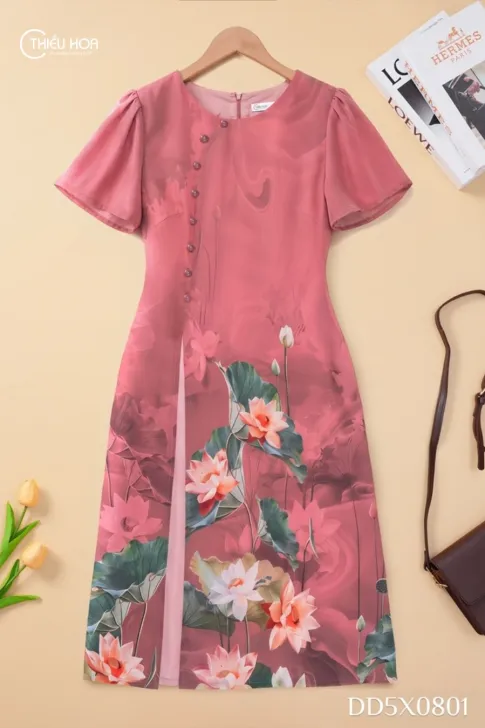 Đầm truyền thống lụa in hoa DD5X0801: Tinh tế & Sang trọng