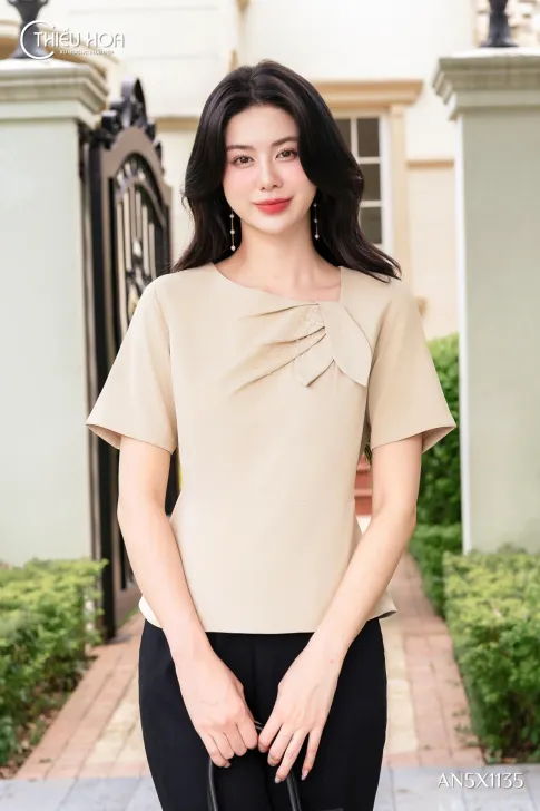 Áo Trung Niên Vải Chéo Dáng Peplum Đính Đá Sang Trọng AN5X1135