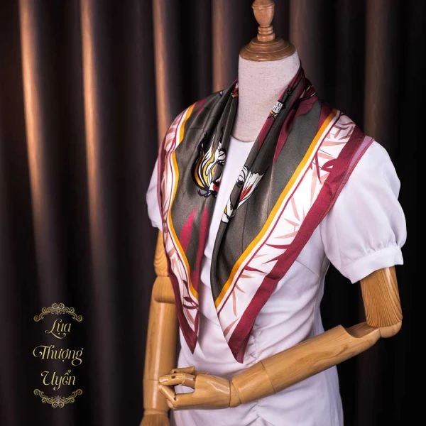 Khăn lụa tơ tằm cá chép TUK011