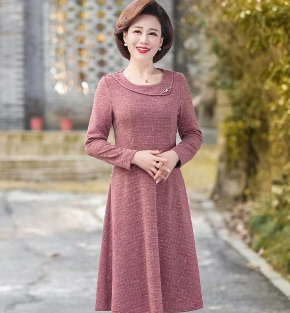 Váy đầm đẹp cho phụ nữ độ tuổi từ U40  BlogSudo
