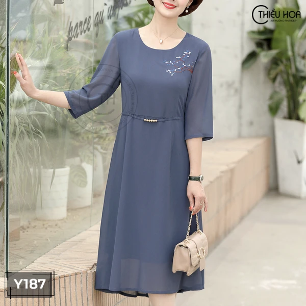 Đầm Trung Niên Y187