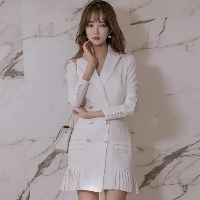Đầm vest trơn thanh lịch cho cô nàng công sở