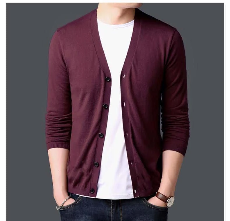 Áo khoác cardigan là kiểu áo khoác len được ưa chuộng nhất