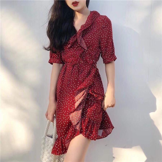 Váy voan xòe dài chấm bi dịu dàng