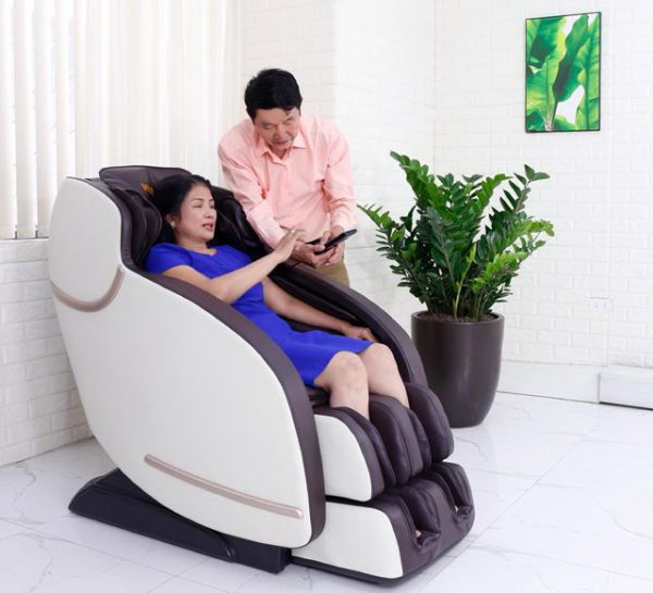 Ghế massage giúp mẹ thư giãn