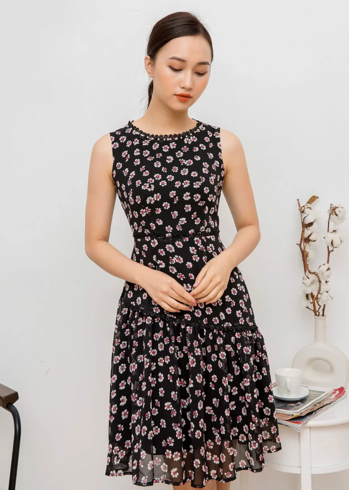 Top 10+ mẫu váy voan hoa nhí dáng dài phủ sóng trên thị trường