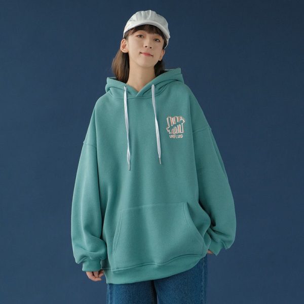 Màu xanh pastel nổi bật trong mẫu áo khoác nữ Hoodie