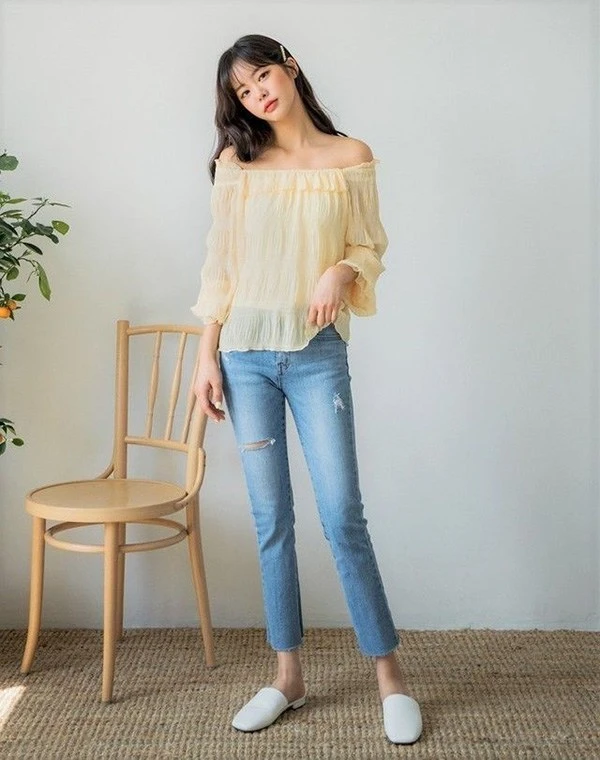 Áo voan Hàn Quốc xinh xắn kiểu hở vai sáng màu