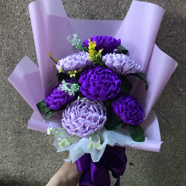 Hoa handmade xinh xắn tặng bạn gái