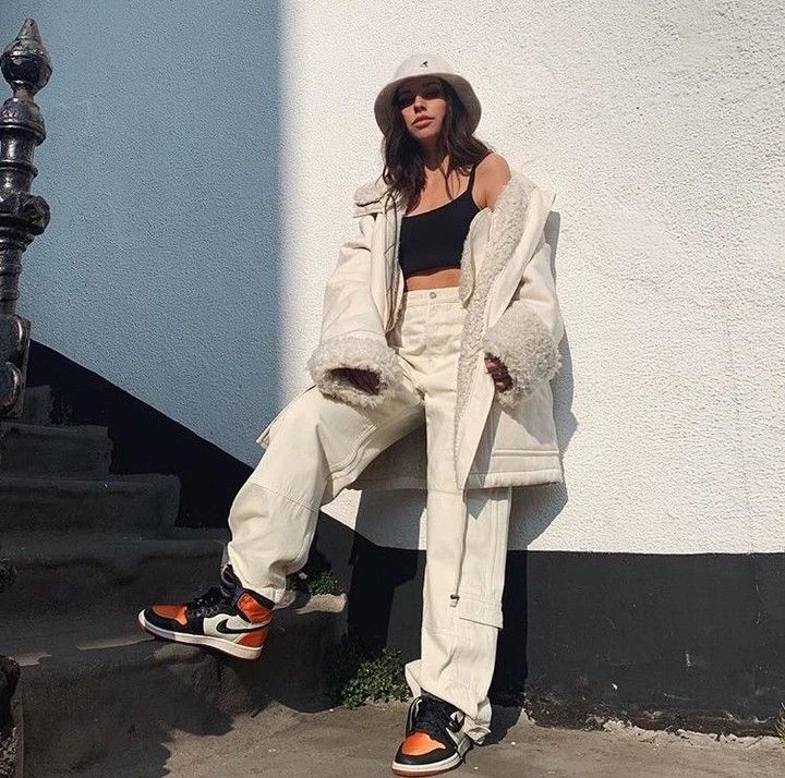 Biến hóa với 5+ Phong cách Streetwear cùng áo thun kiểu nữ 2022