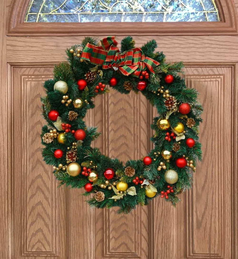 Bật mí về nguồn gốc, ý nghĩa của vòng nguyệt quế Noel