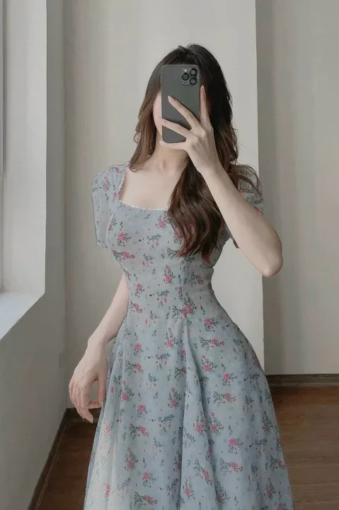 Váy Hoa Nhí Vintage Xẻ Chân giá rẻ Tháng 82023BigGo Việt Nam