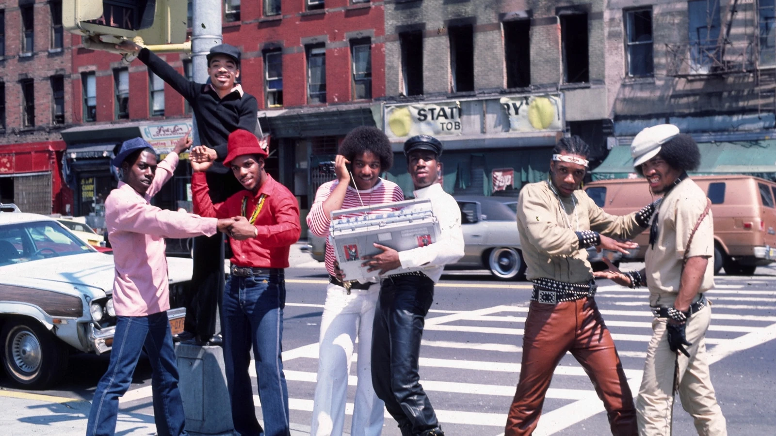 Các nhóm Hip Hop đã được hình thành rất nhiều trong những năm 1980 - 1990