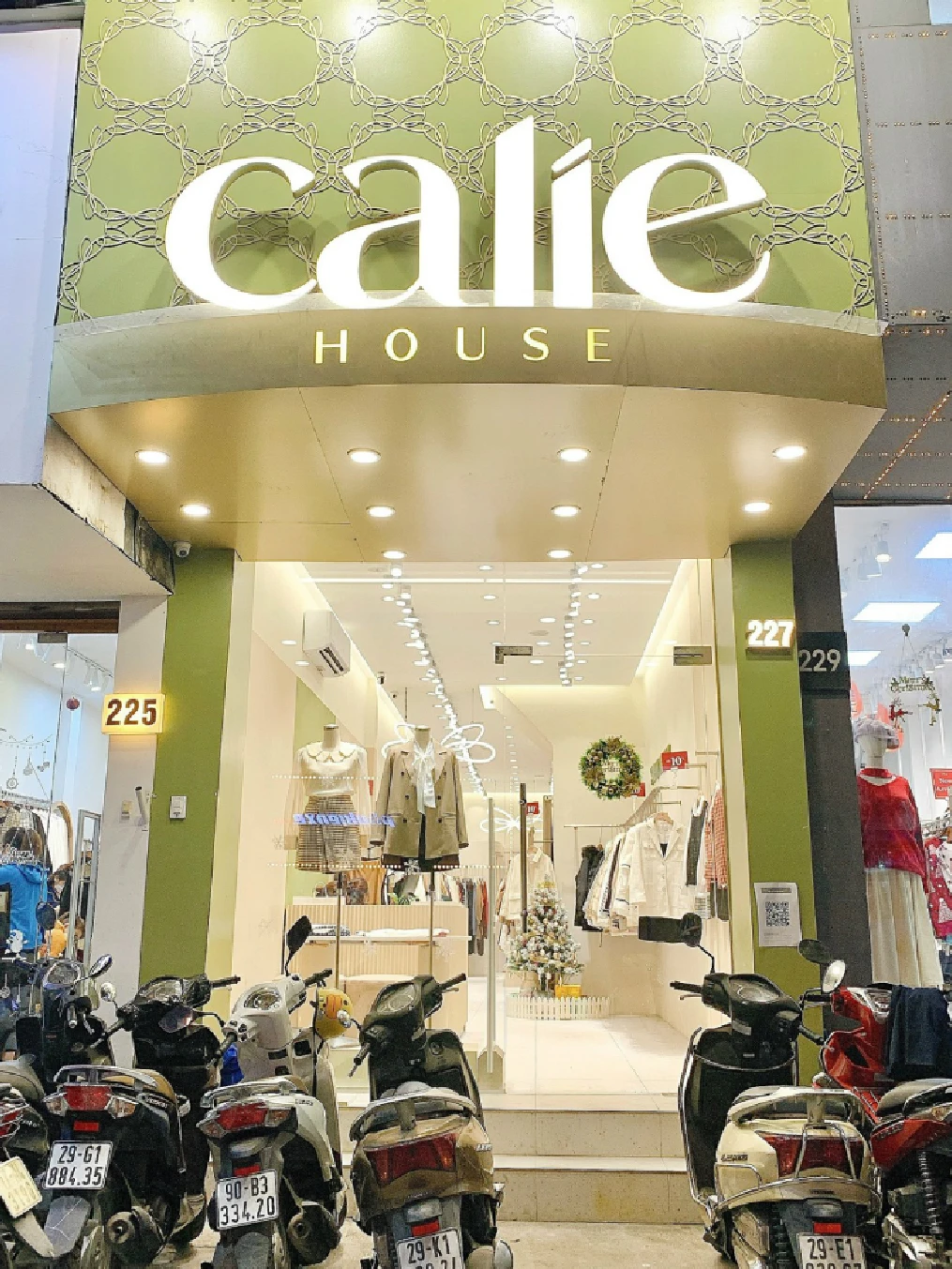 Calie House