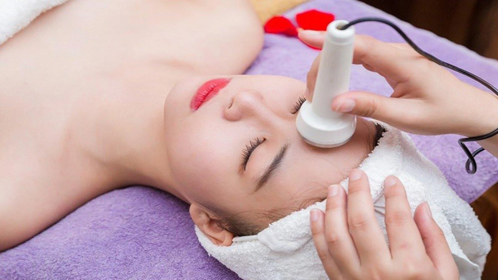 cac-phuong-phap-lam-dep-da-mat-tai-spa 3