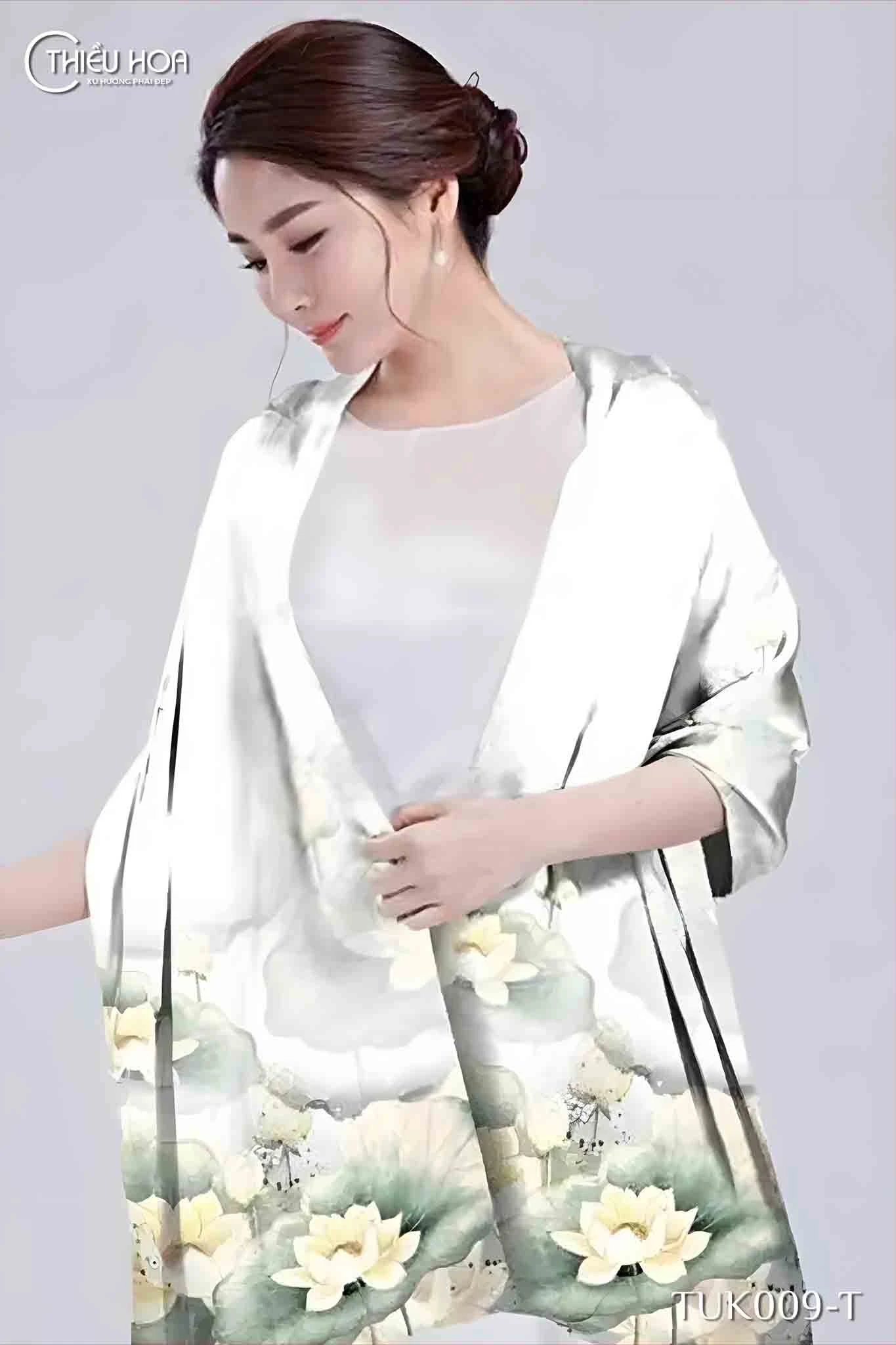 khan-choang-mua-dong-top-7-loai-giu-am-tot-nhat-cach-chon-khan-luakhan-quang-co 1