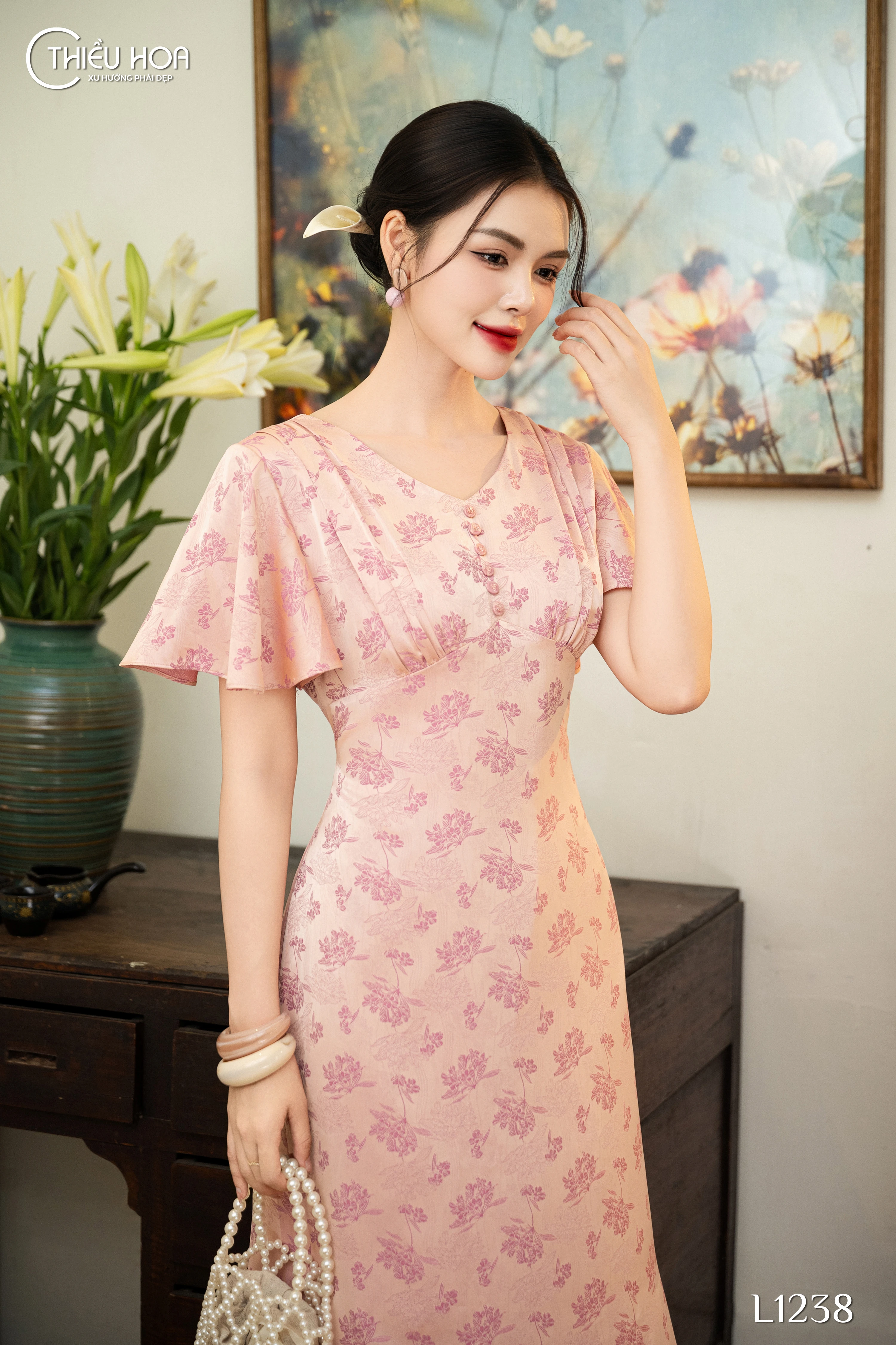 vải may đầm trung niên