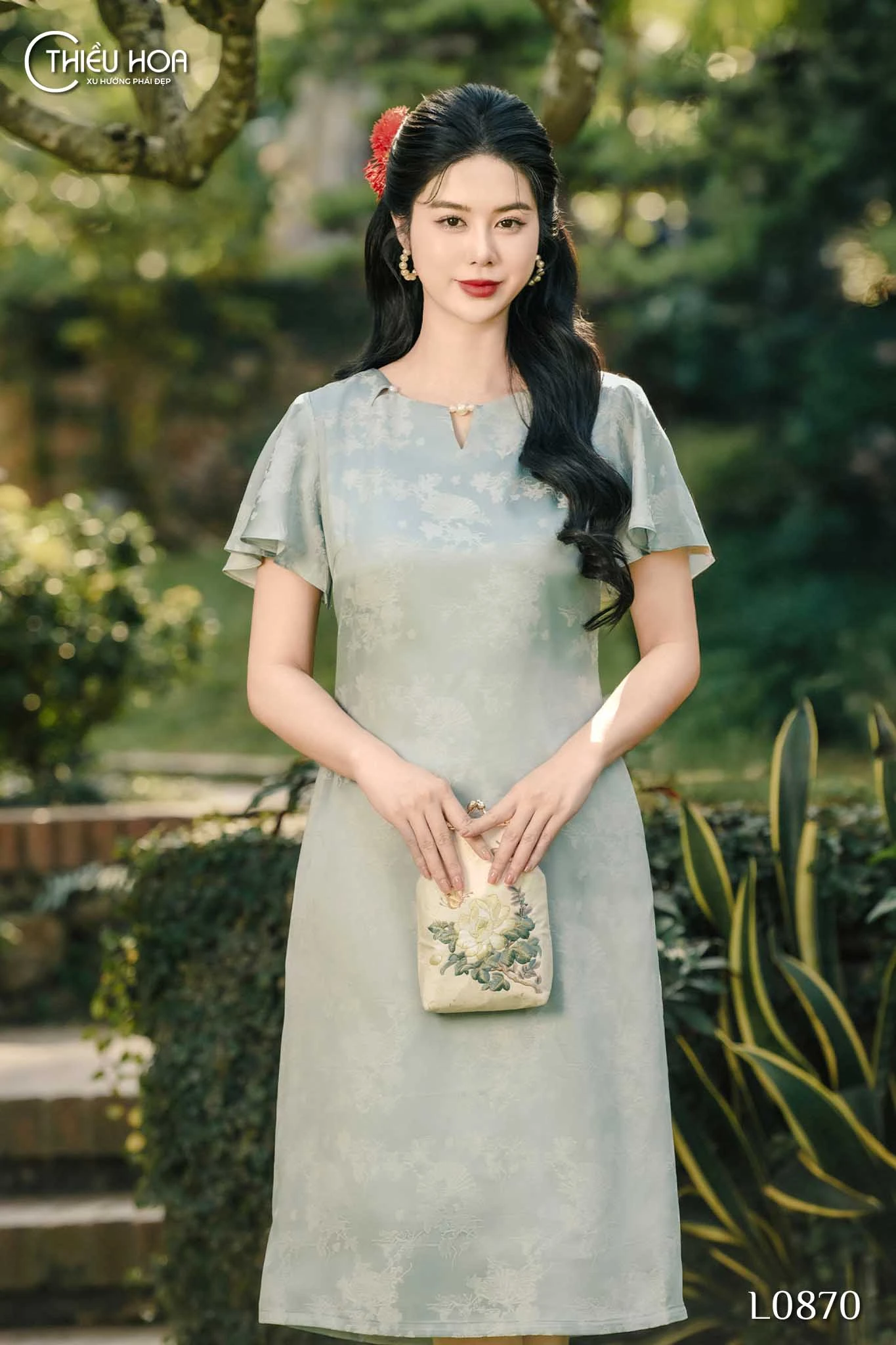 vải may đầm trung niên
