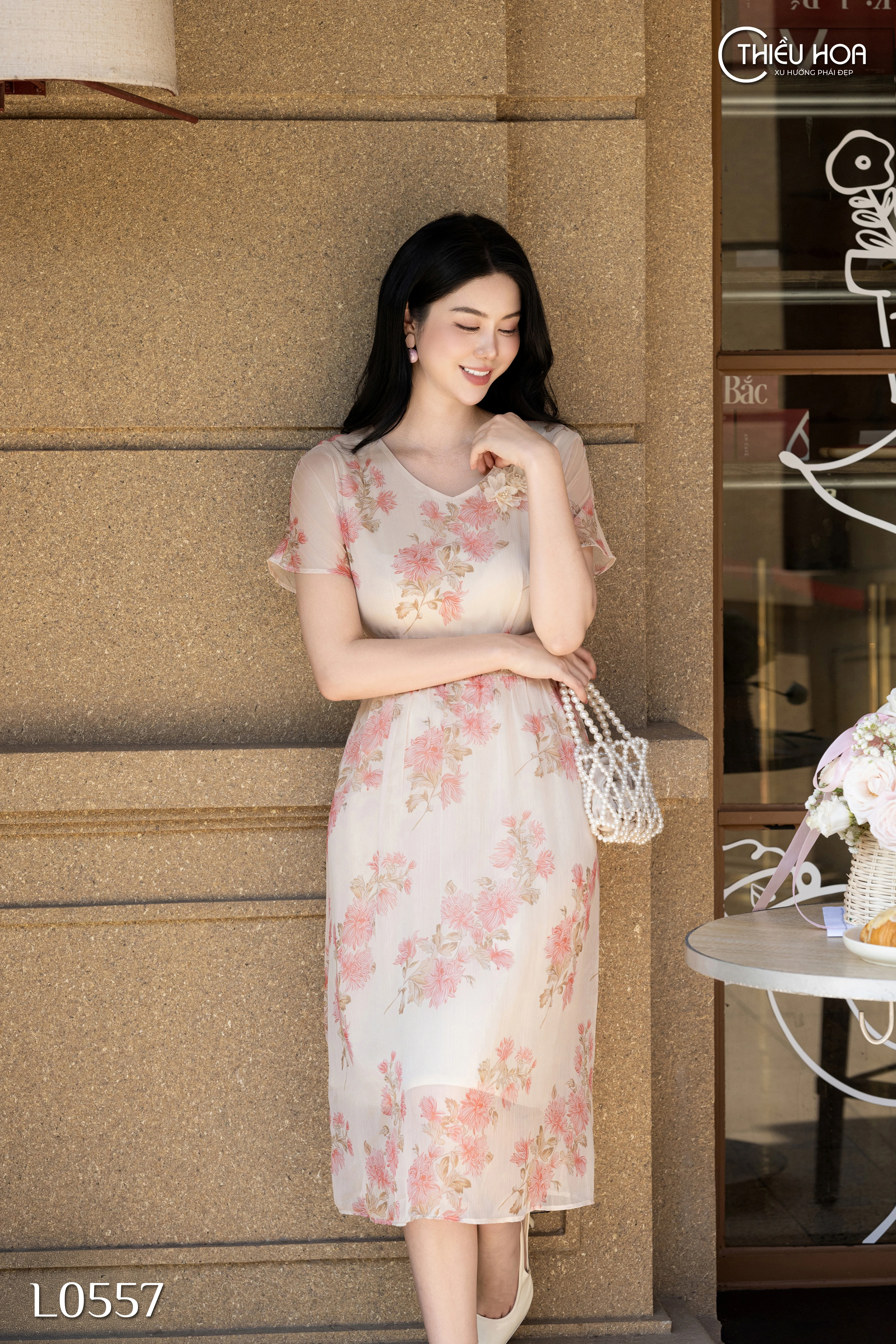 đầm dạo phố