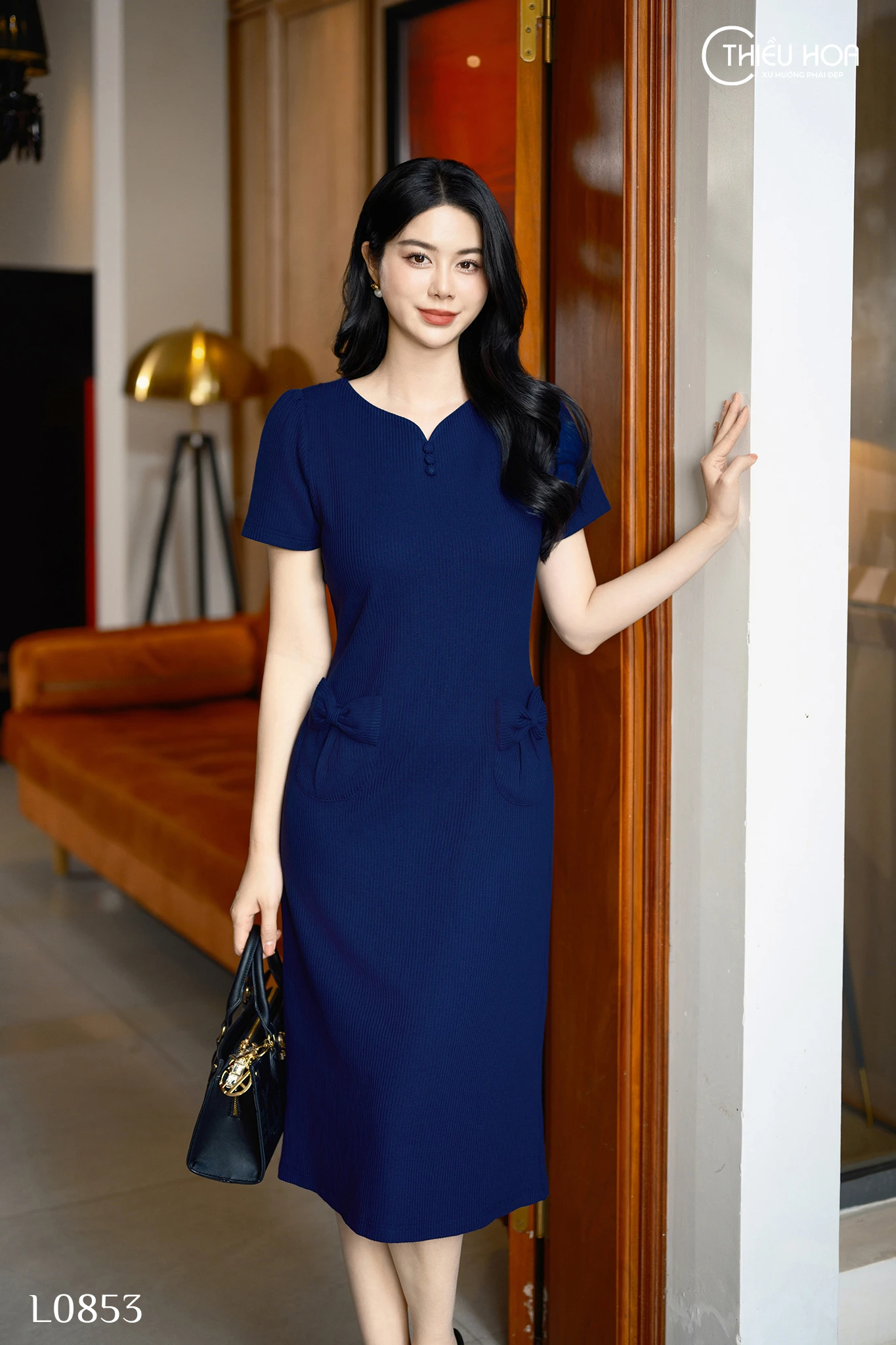 đầm dạo phố