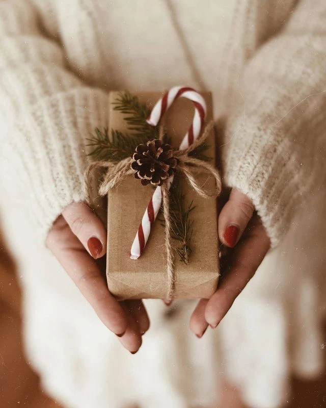 quà tặng đồng nghiệp nữ