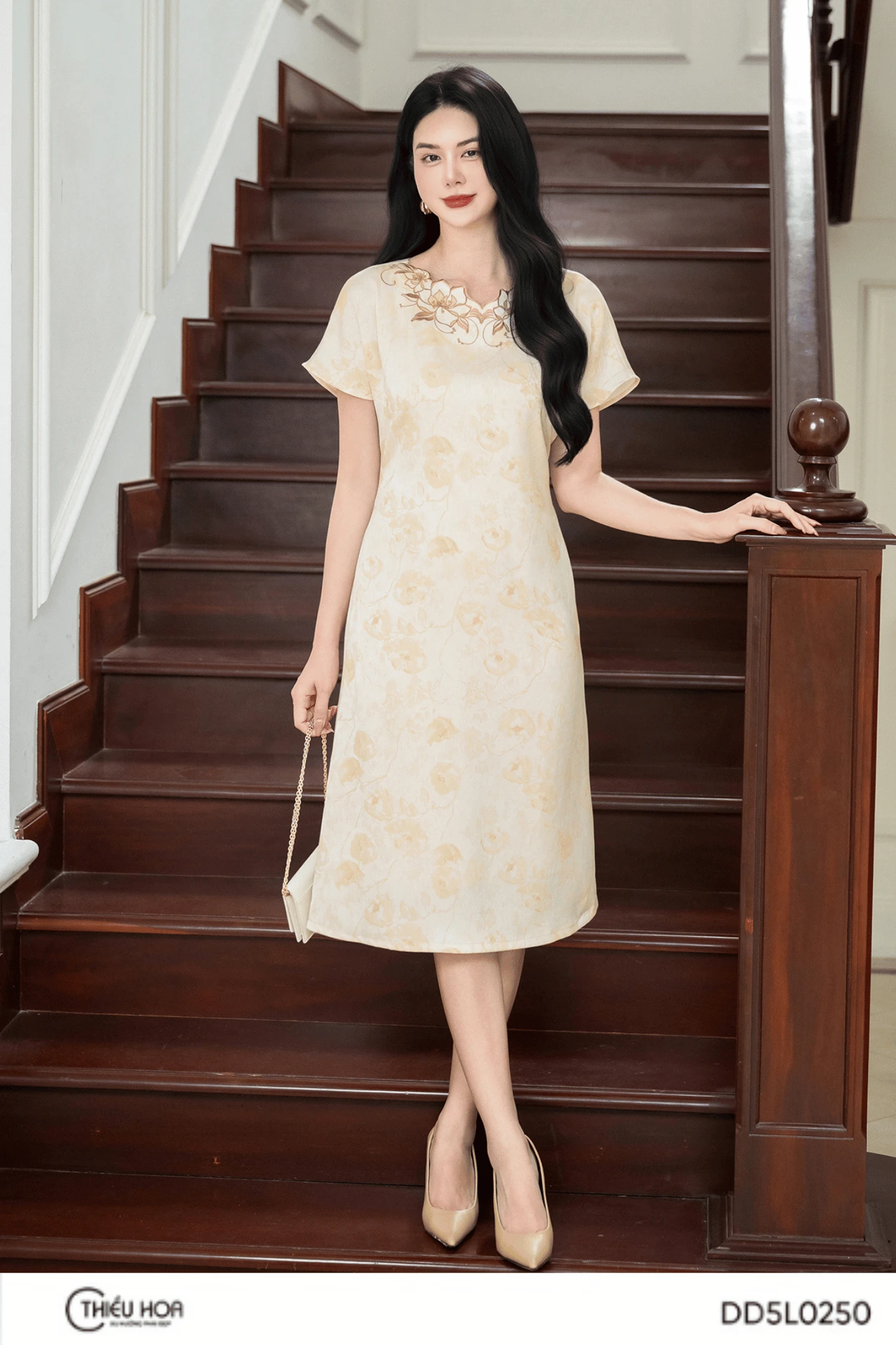 nữ mệnh mộc hợp màu gì