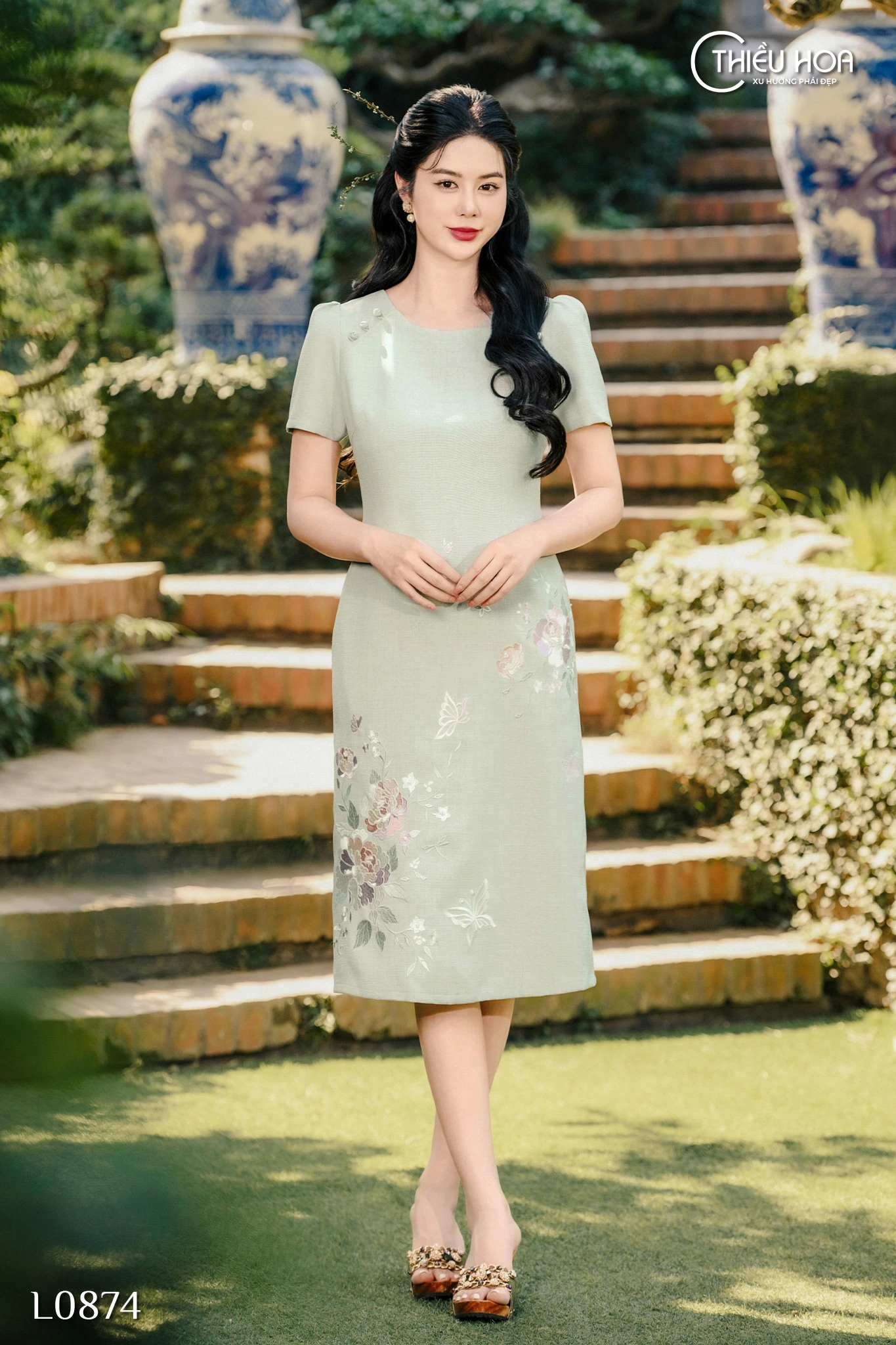đi chơi tết nên mặc màu gì